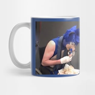 Sonic eating sonic eating sonic Mug